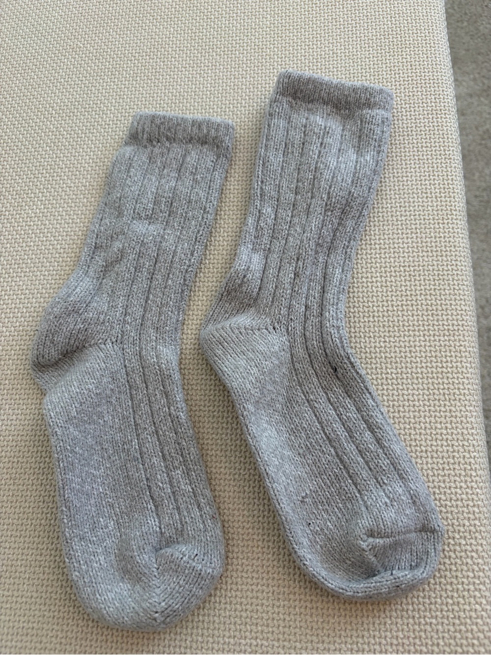 Gray Ribbed Crew Socks - Lightweight Comfort